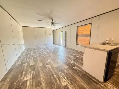 334 Oak Crest Dr, Interlachen, FL 32148 photo 11