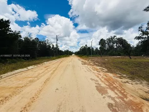 334 Oak Crest Dr, Interlachen, FL 32148 photo 4