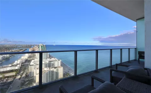 4111 S Ocean Dr #UPH8, Hollywood, FL 33019