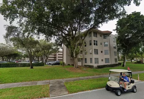 1811 Sabal Palm Dr #408, Davie, FL 33324