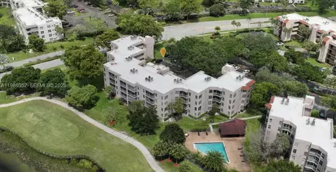 1811 Sabal Palm Dr #408, Davie, FL 33324