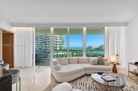 1000 S Pointe Dr #705, Miami Beach, FL 33139