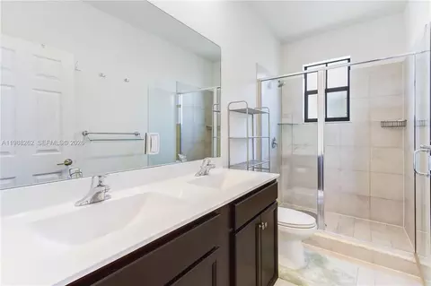 3375 W 100th Ter, Hialeah, FL 33018 photo 5