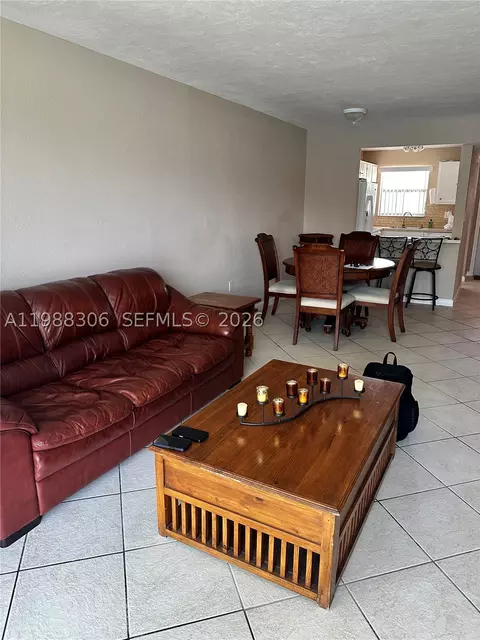 2701 E Sunrise Lakes Dr #209, Sunrise, FL 33322