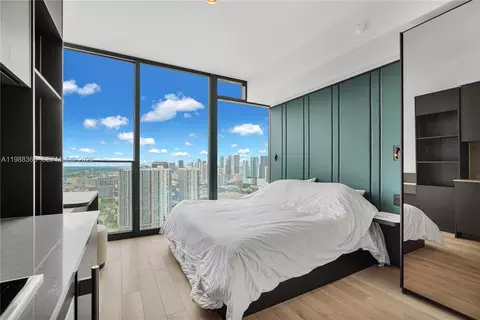 20 NE 11th St #3603A, Miami, FL 33132
