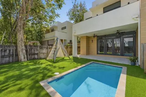 3407 Day Ave #3407, Miami, FL 33133