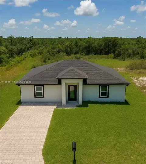 816 Palomino, Lehigh Acres, FL 33974