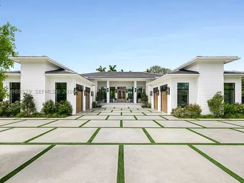 14200 Old Cutler Rd, Palmetto Bay, FL 33158
