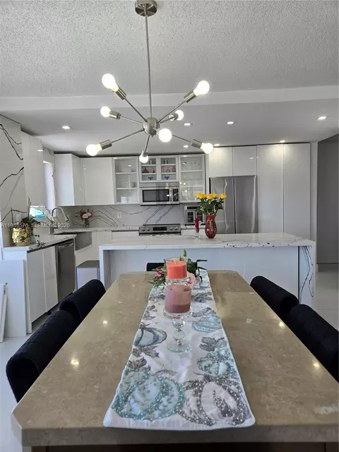 2750 NE 183rd St #2205 T, Aventura, FL 33160