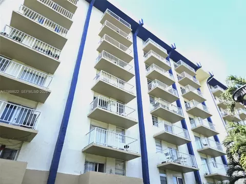 801 NW 47th Ave #119W, Miami, FL 33126