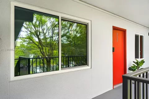 1301 SW 134th Way #313B, Pembroke Pines, FL 33027