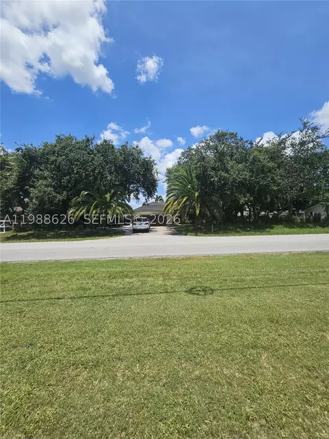 30705 SW 197th Ave, Homestead, FL 33030