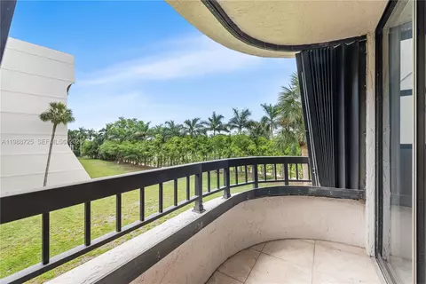 6420 Boca Del Mar Dr #301, Boca Raton, FL 33433