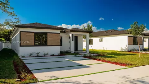 22840 SW 122nd Pl, Miami, FL 33170