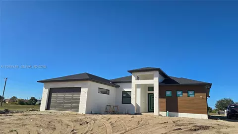 2006 Nelson Rd N, Cape Coral, FL 33993