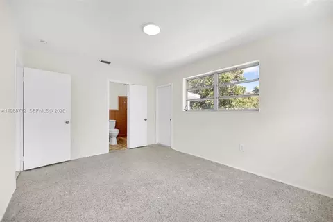 Bedroom - 6325 W 12th Ave, Hialeah, FL 33012 photo 6 of 12