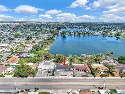View/Area - 6325 W 12th Ave, Hialeah, FL 33012 photo 2 of 9