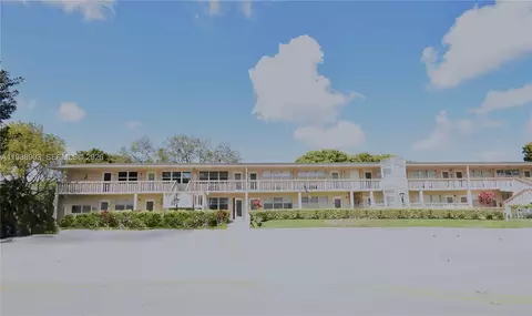 152 Ventnor J #152, Deerfield Beach, FL 33442