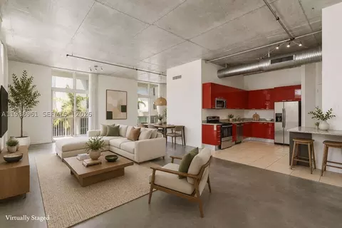 2100 Van Buren St #319, Hollywood, FL 33020
