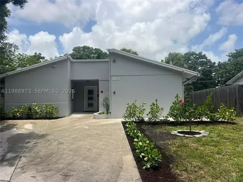 1633 NW 4th St, Boca Raton, FL 33486