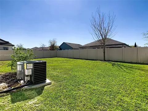 Exterior - 1285 Hilltop Pl, Saint Cloud, FL 34772 photo 8 of 8