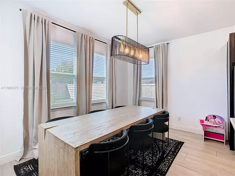 Dining - 1285 Hilltop Pl, Saint Cloud, FL 34772 photo 2 of 4