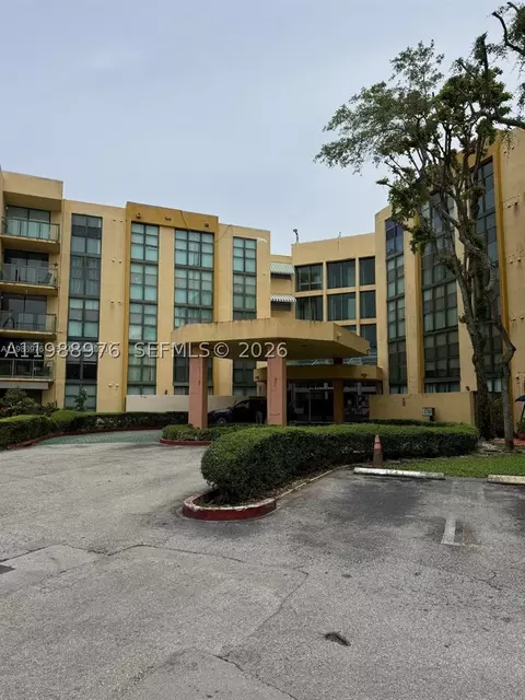 11780 SW 18 St #230-2, Miami, FL 33175