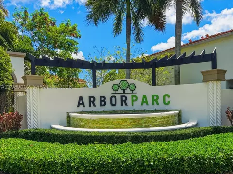 6011 Woods Edge Cir #6011, Riviera Beach, FL 33410