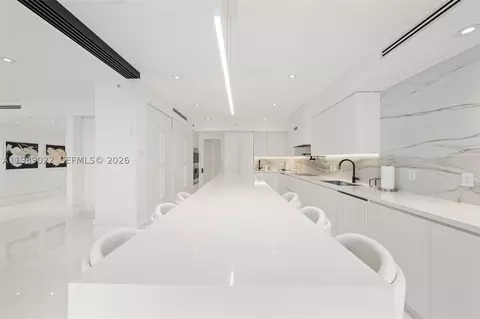 9999 Collins Ave #11J, Bal Harbour, FL 33154