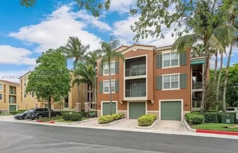 11760 Saint Andrews Pl #302, Wellington, FL 33414