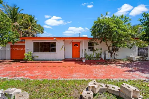 4750 NE 17th Ave, Pompano Beach, FL 33064