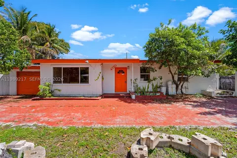 4750 NE 17th Ave, Pompano Beach, FL 33064