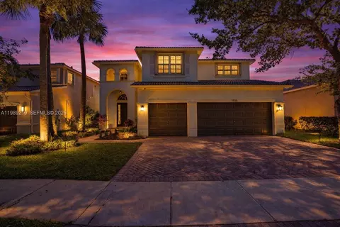 Exterior - 3936 Cascade Ter, Weston, FL 33332 photo 9 of 9