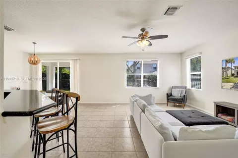 Living - 3936 Cascade Ter, Weston, FL 33332 photo 3 of 7
