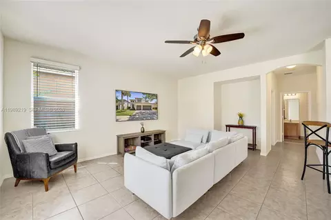 Living - 3936 Cascade Ter, Weston, FL 33332 photo 5 of 7