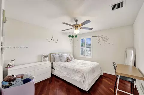 Bedroom - 3936 Cascade Ter, Weston, FL 33332 photo 3 of 8