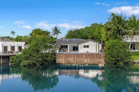 19721 NE 23 Ave, Miami, FL 33180