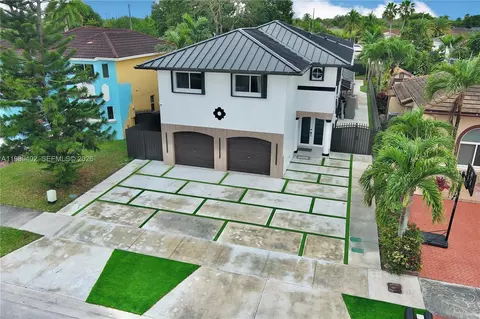 14052 SW 167th Ter, Miami, FL 33177