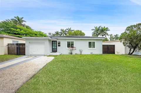 531 Forrest Dr, Miami Springs, FL 33166