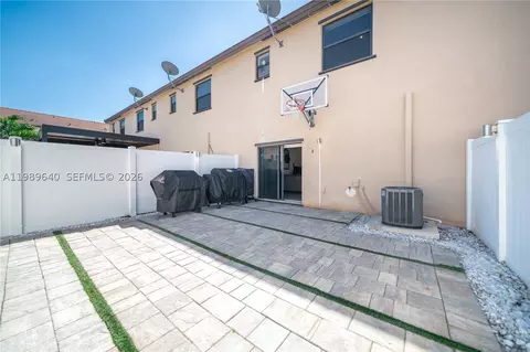 10565 W 34th Ct, Hialeah, FL 33018 photo 24