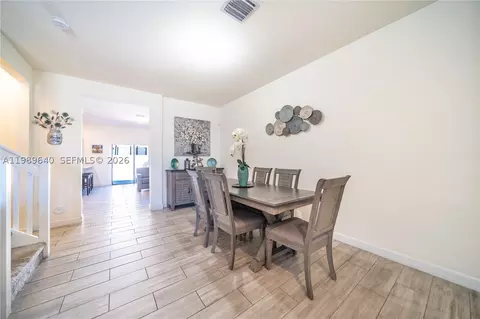10565 W 34th Ct, Hialeah, FL 33018 photo 6