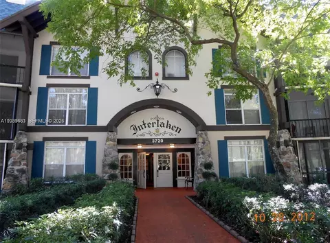 3740 Inverrary Dr #1T, Lauderhill, FL 33319