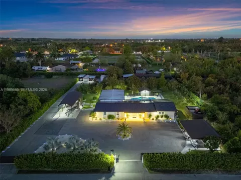 24655 SW 212th Ave, Homestead, FL 33031