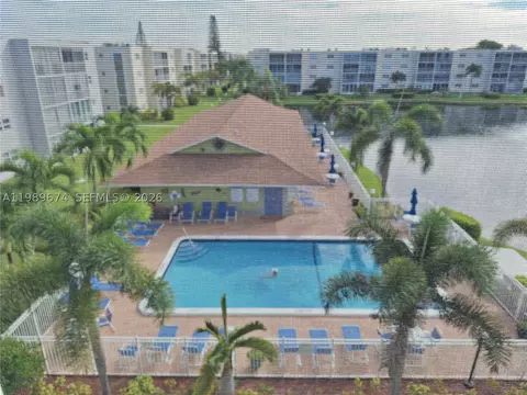 1025 SE 3rd Ave #401, Dania Beach, FL 33004