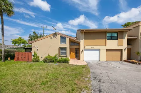3046 W Missionwood Ln #A-2, Miramar, FL 33025