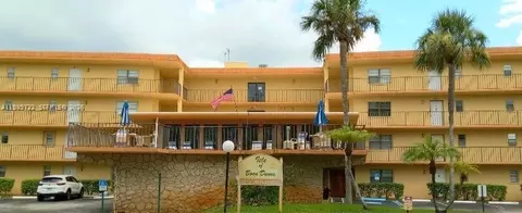 9273 SW 8th St #220, Boca Raton, FL 33428