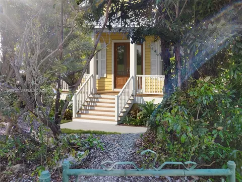 2330 Staples Ave, Key West, FL 33040