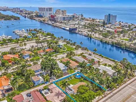715 Hollywood Blvd, Hollywood, FL 33019