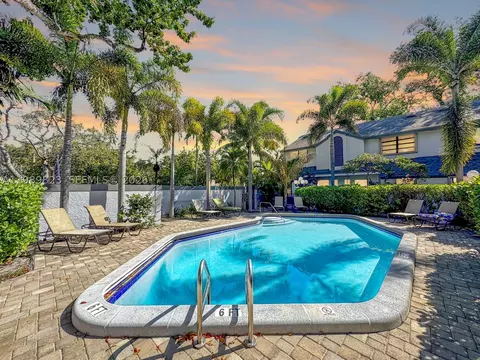 700 SE 14th St #G, Fort Lauderdale, FL 33316
