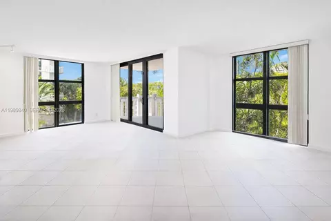 1121 Crandon Blvd #F206, Key Biscayne, FL 33149